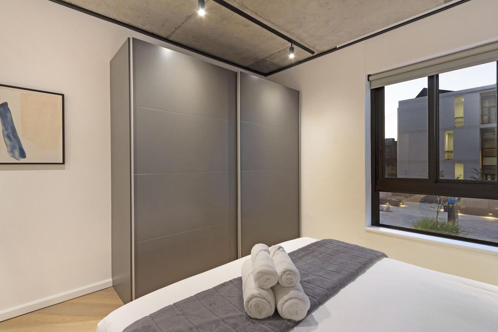 Bridgewater View 415 By Hostagents Apartment